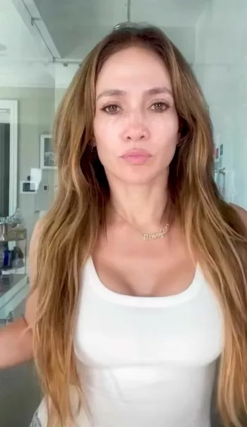 Дженнифер Лопес