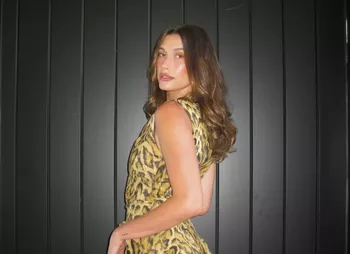 Хейли Бибер