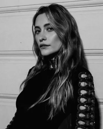 Пэрис Джексон