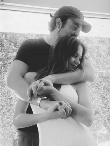 Алекс и Стелла