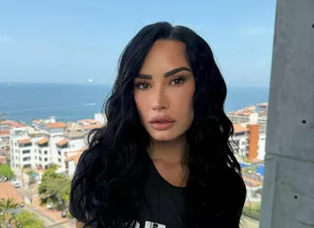 Деми Ловато