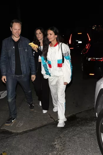 Нина Добрев