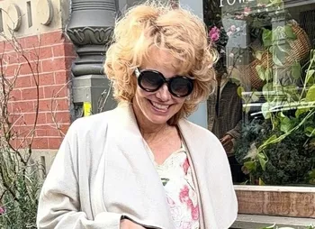 Памела Андерсон