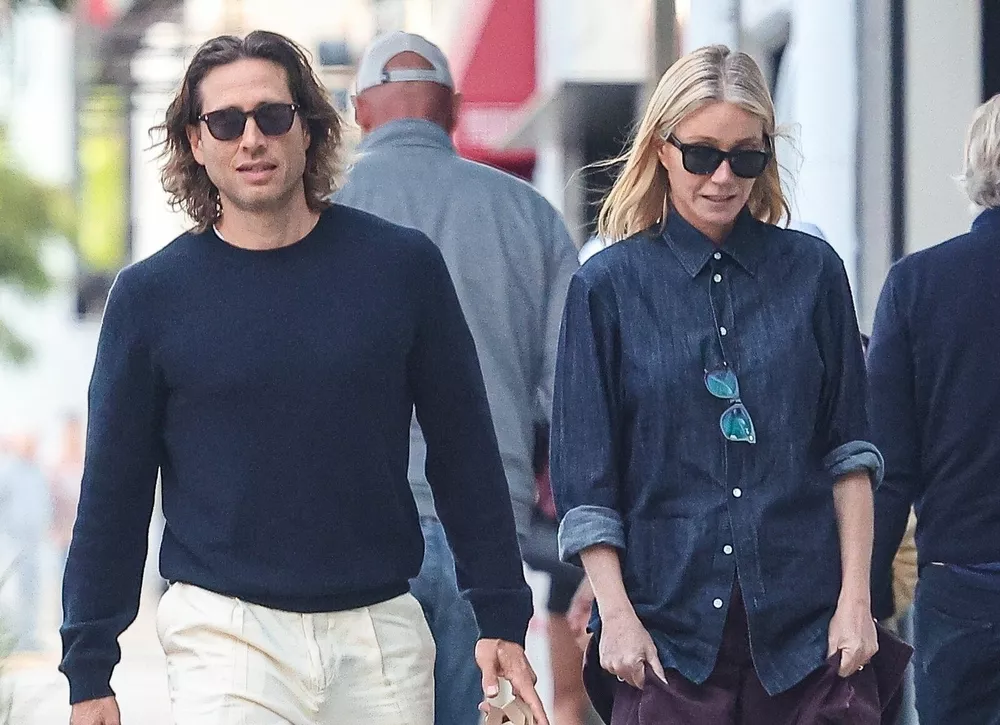 Гвинет Пэлтроу с мужем поймали за шопингом в лос-анджелесском гастрономе