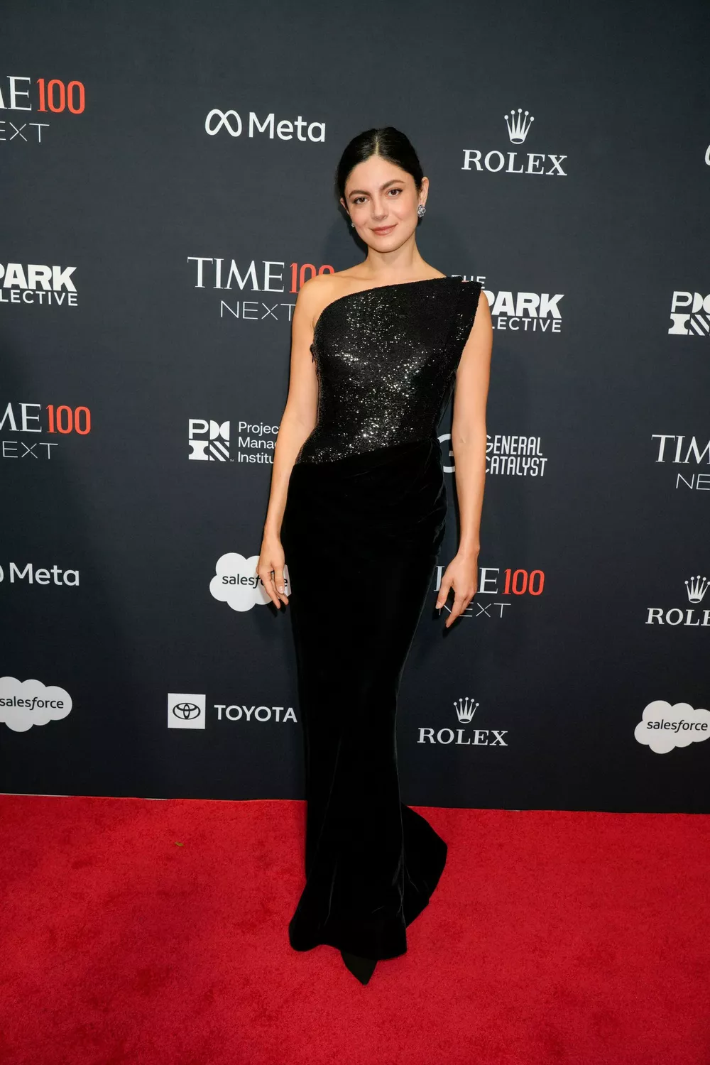 Моника Барбаро