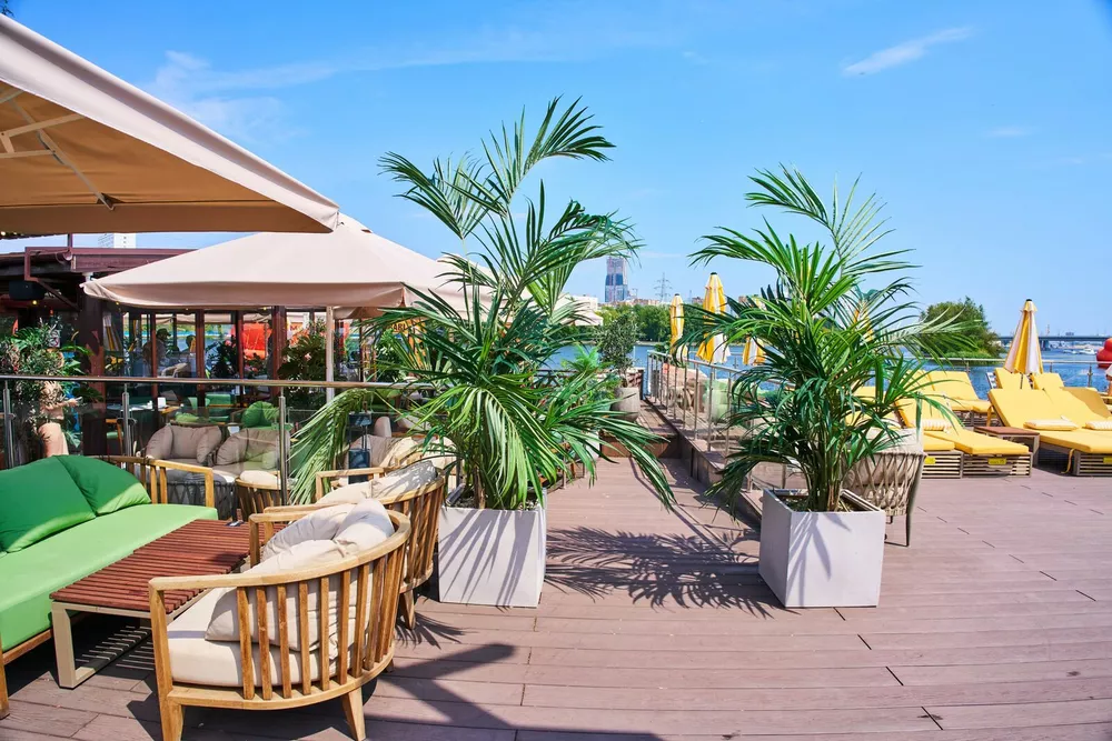 Пляжный клуб