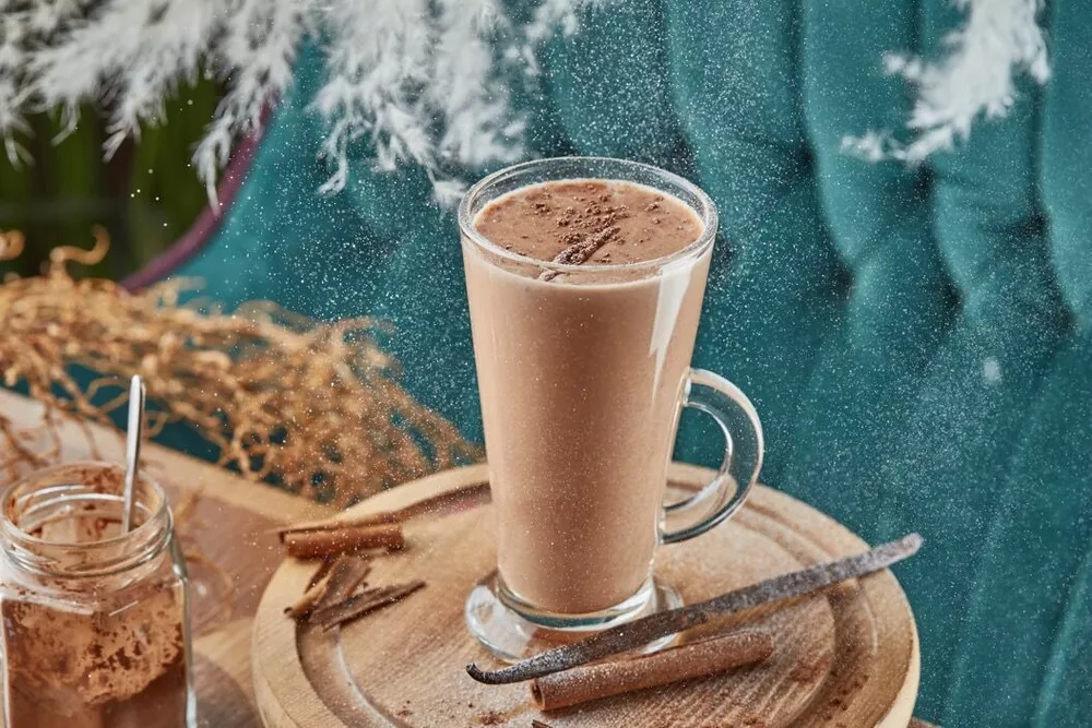 Любителям шоколада понравится пряное какао с ромом от ресторана «Черетто море»