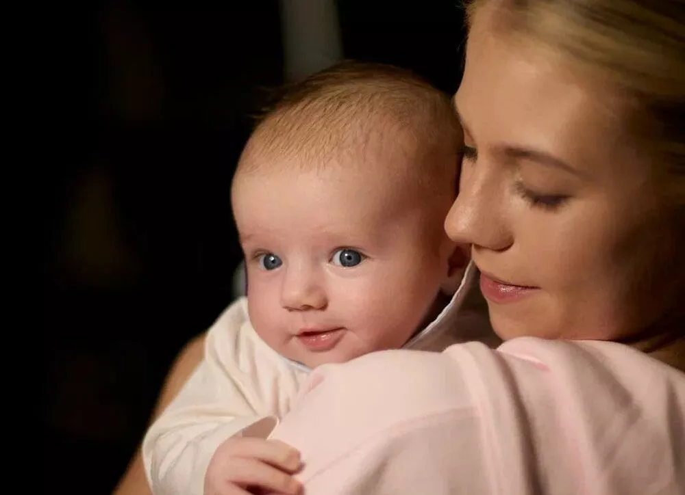 Александра Трусова показала фото с 3-месячным сыном