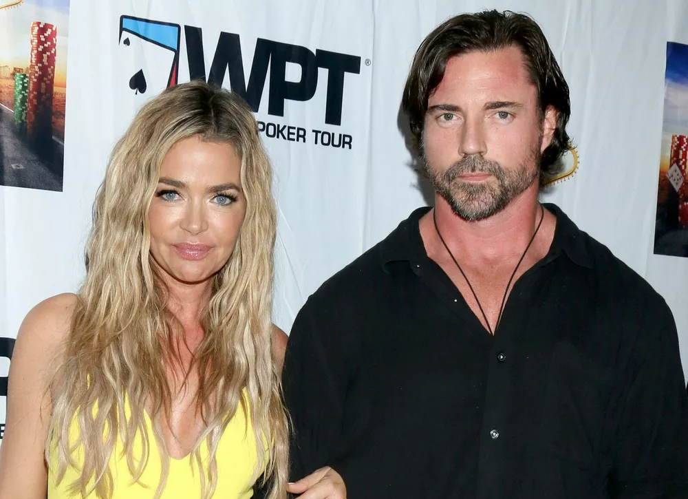 Дениз Ричардс предстоит операция на фоне громкого развода с бывшим мужем