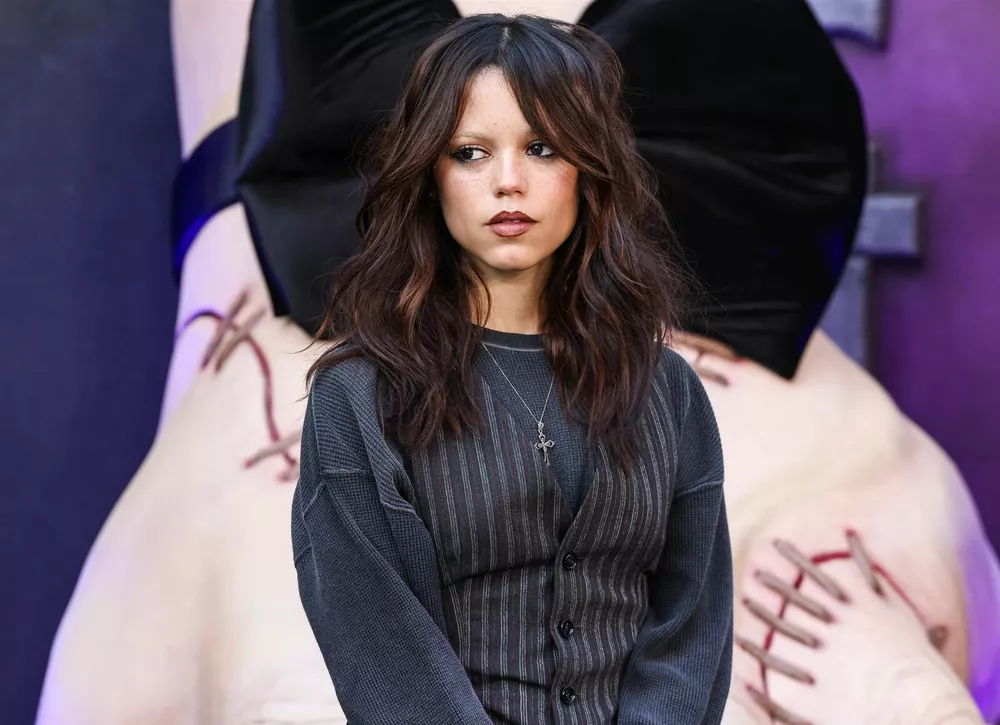 Дженну Ортегу осудили за неуважительное отношение к коллегам по сериалу "Уэнсдэй"