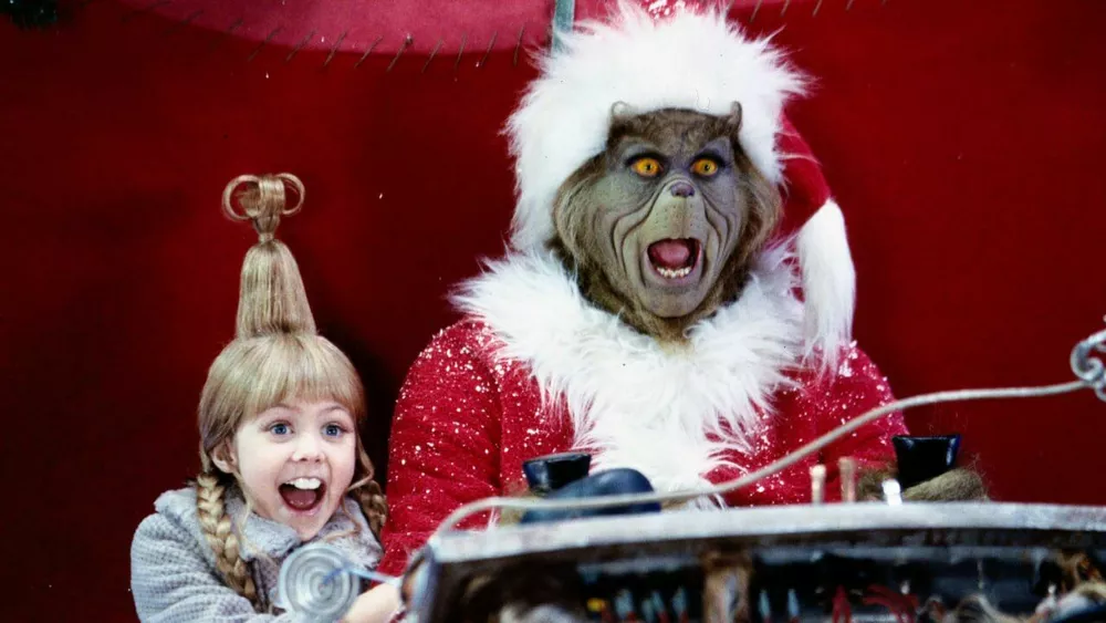 Кадр из фильма “Гринч - похититель Рождества”