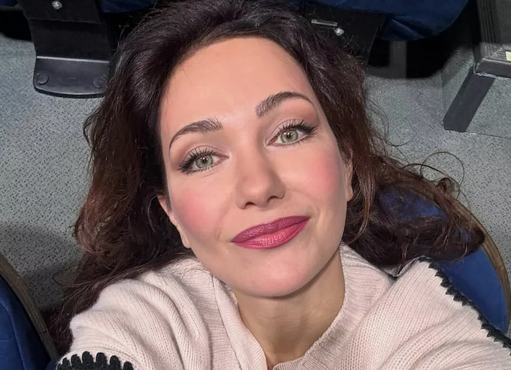 Екатерина Климова трогательно поздравила сына с 19-летием