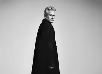 Олег Меньшиков