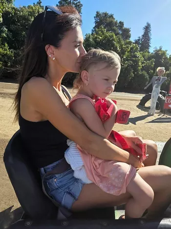 Хилария с дочкой