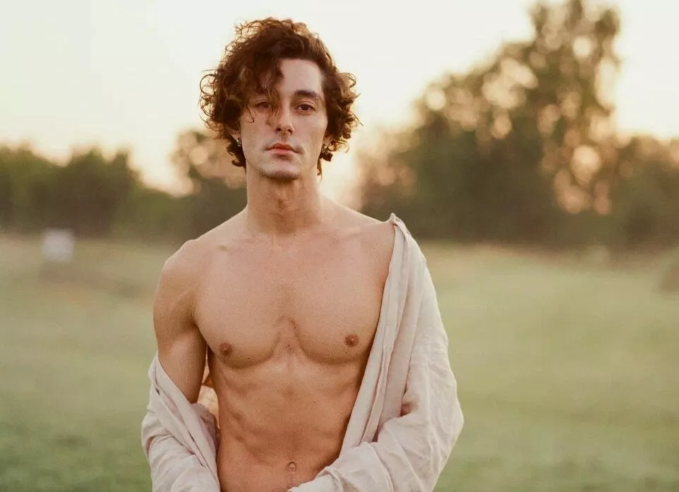 Анар: Самое настоящее преступление – тратить жизнь на то, что ты не любишь