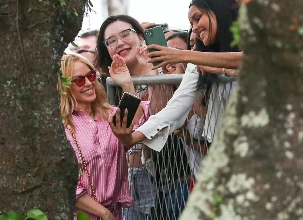 Кайли Миноуг встретилась с фанатами в Рио