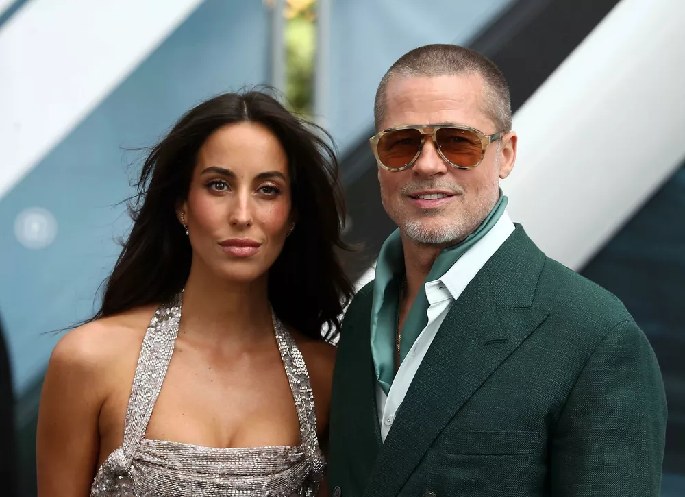 Как Брэд Питт и Инес де Рамон планируют отметить День благодарения