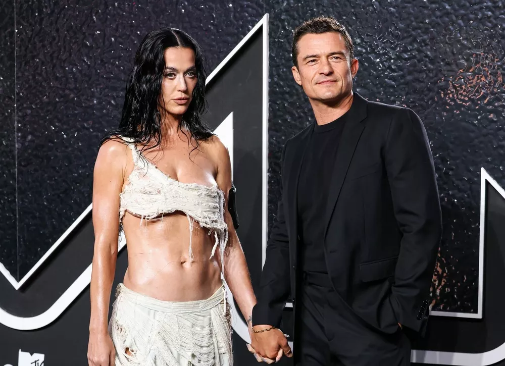 Кэти Перри обнародовала причину разрыва с Орландо Блумом в новой песне