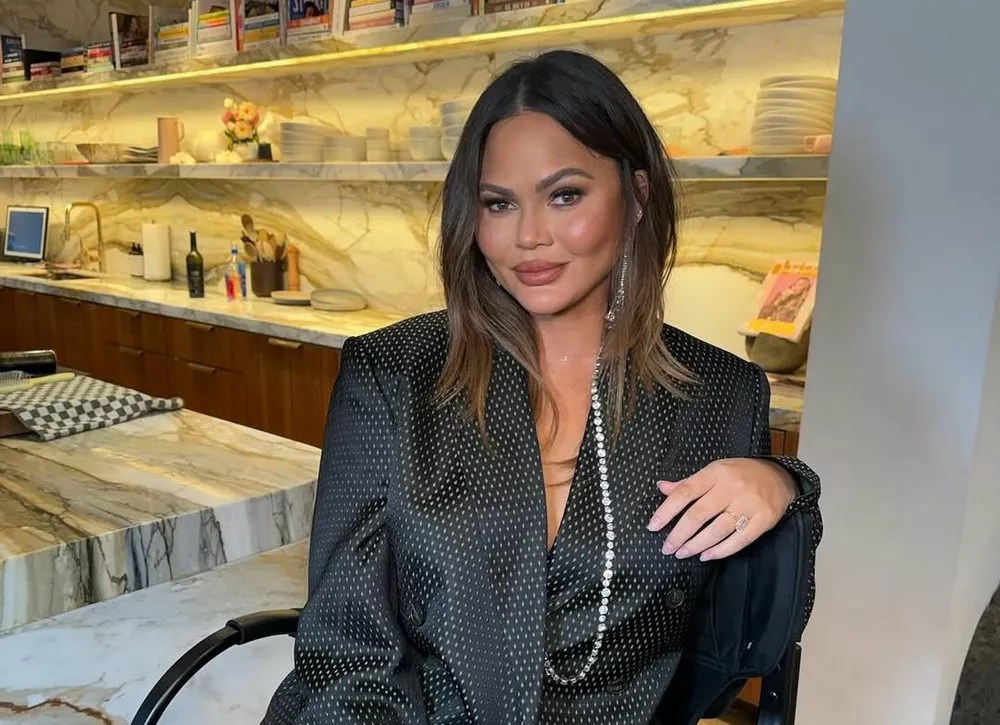 Крисси Тейген продемонстрировала успехи дочери в фигурном катании