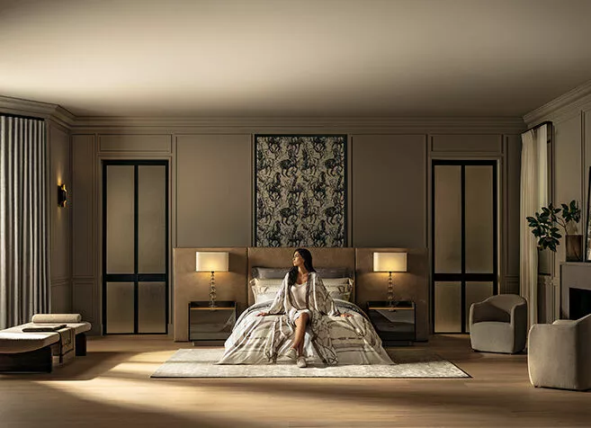 От текстиля в тропическом примитивизме до мебели в стиле Древней Руси: интерьерный дайджест HELLO!