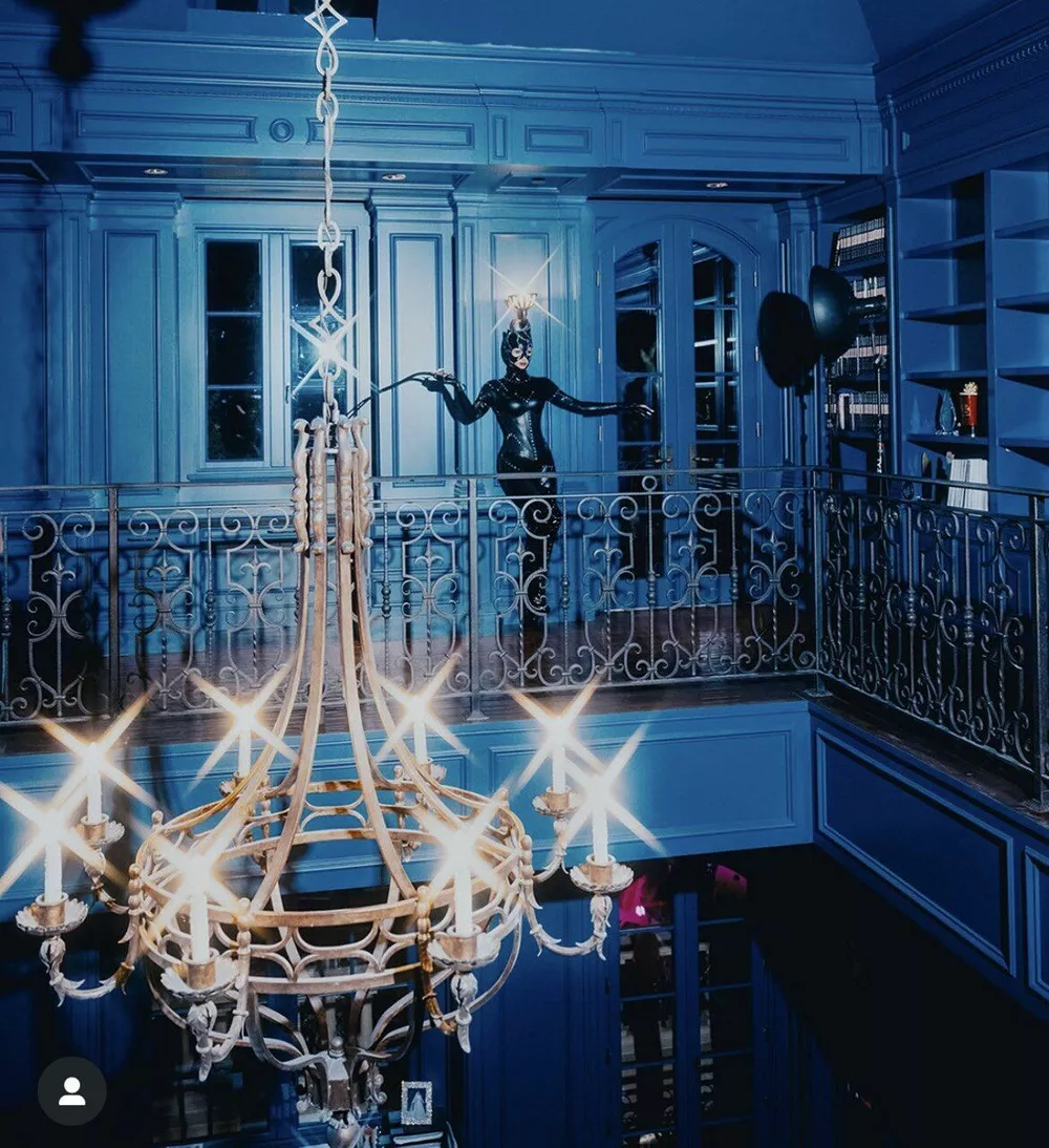 Пэрис Хилтон