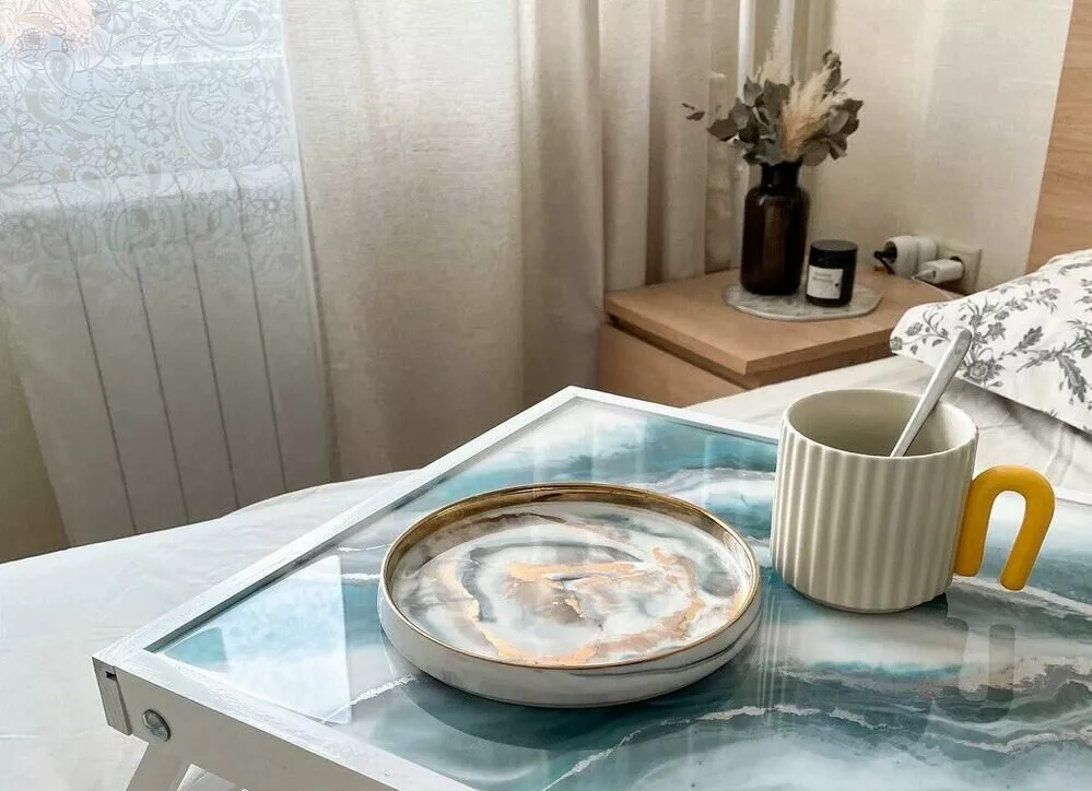 Тепло в деталях: 5 стильных подарков на День матери