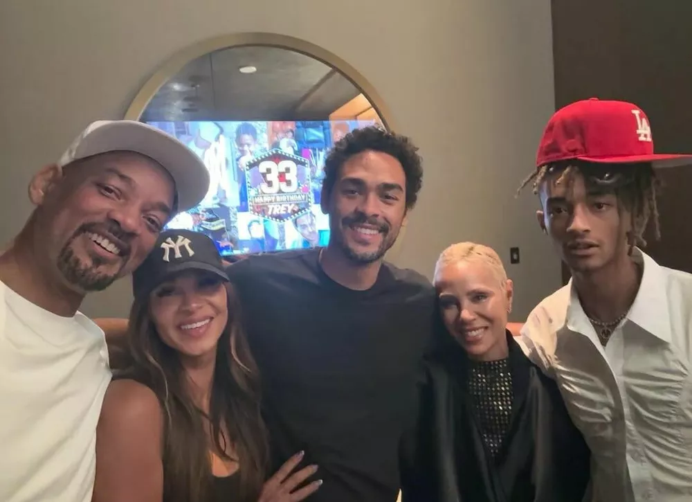 Уилл Смит отметил день рождения сына редкими семейными фото 