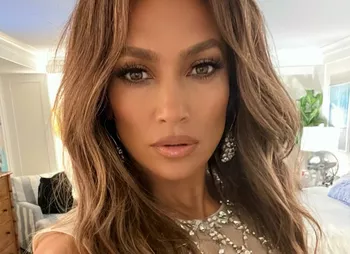 Дженнифер Лопес