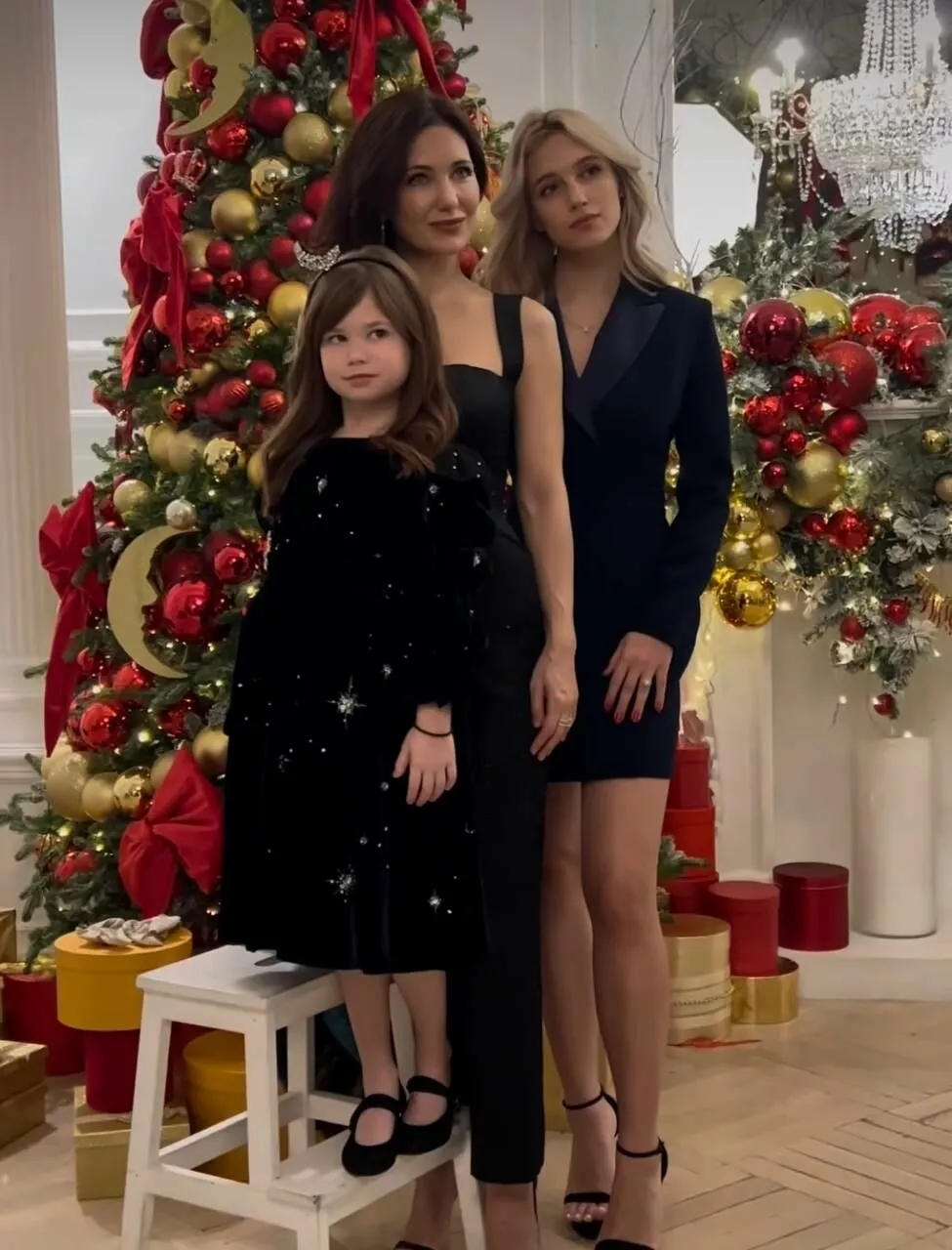 Екатерина Климова с дочками