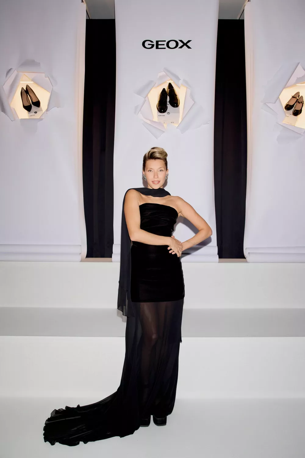 Регина Тодоренко