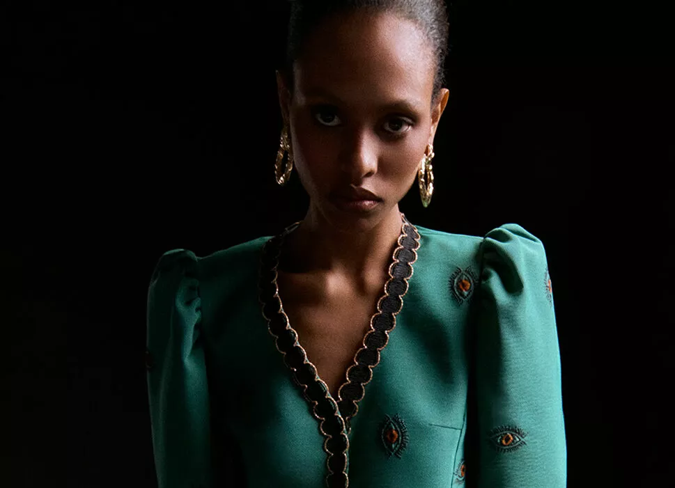 Образ не на одну ночь: что из новогодних коллекций стоит оставить в гардеробе 