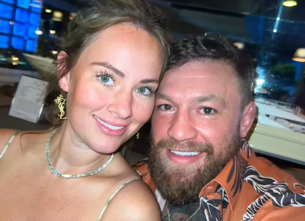 Дождалась: Конор Макгрегор женился на матери своих детей спустя 17 лет романа