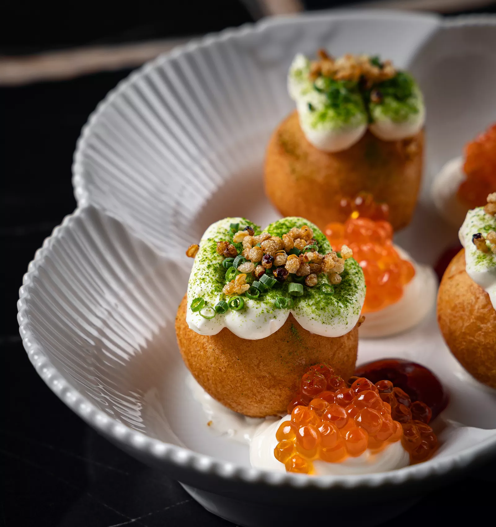 Мы любим поесть: доставка к новогоднему столу, авторские торты и десерты, знаменитые картины в супермаркете и необычный адвент-календарь