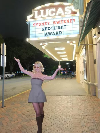 Сидни Суини