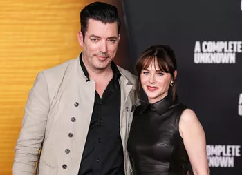 Зои Дешанель