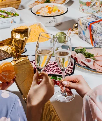 Новогодний стол от ресторана 