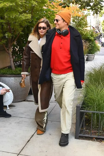 Купер и Хадид