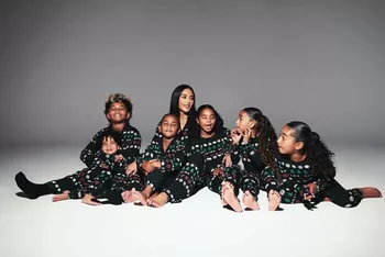 Ким Кардашьян с детьми и племянниками