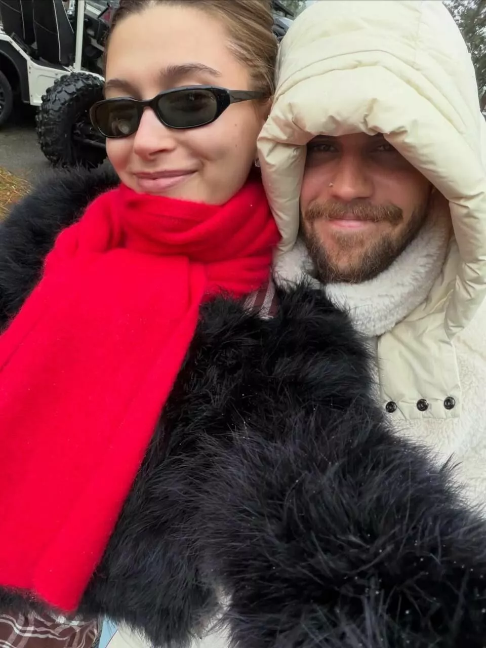 Хейли и Джастин Бибер