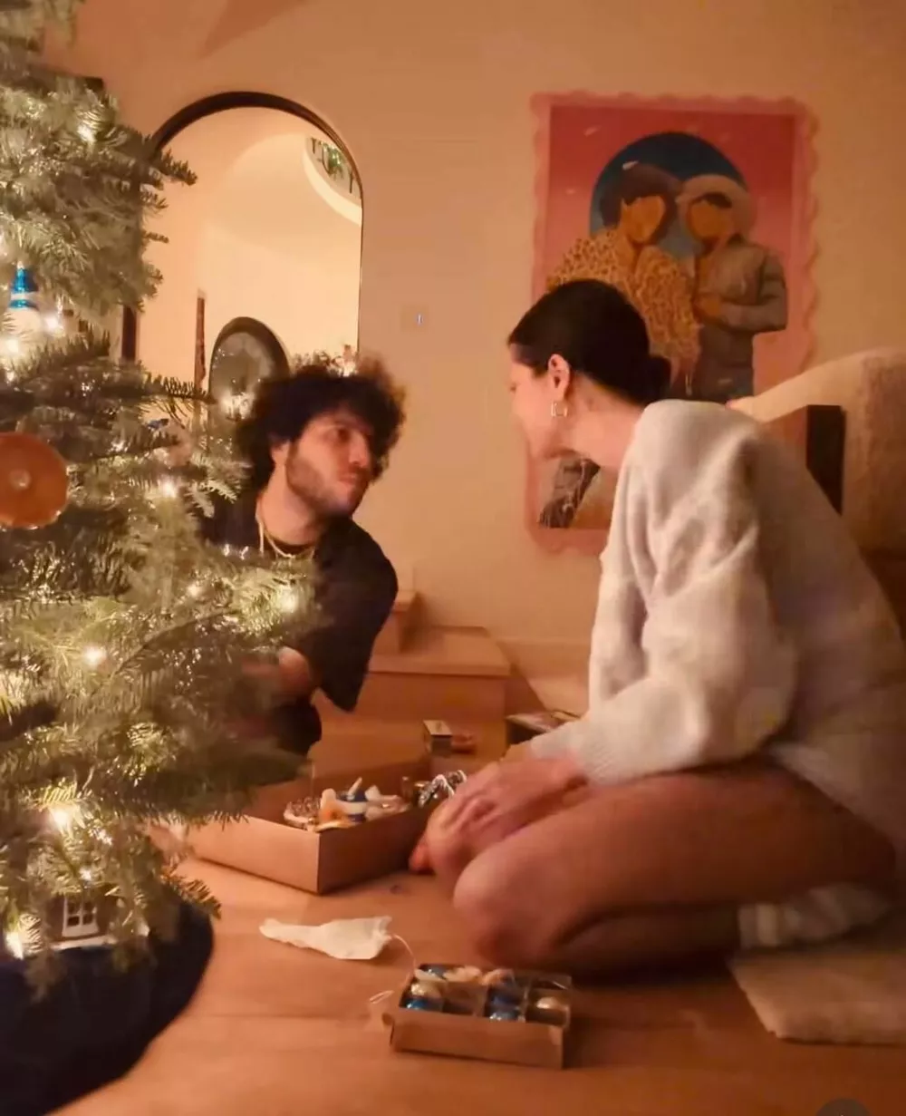 Селена и Бенни