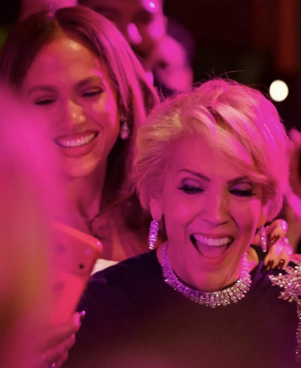 Дженнифер Лопес с мамой