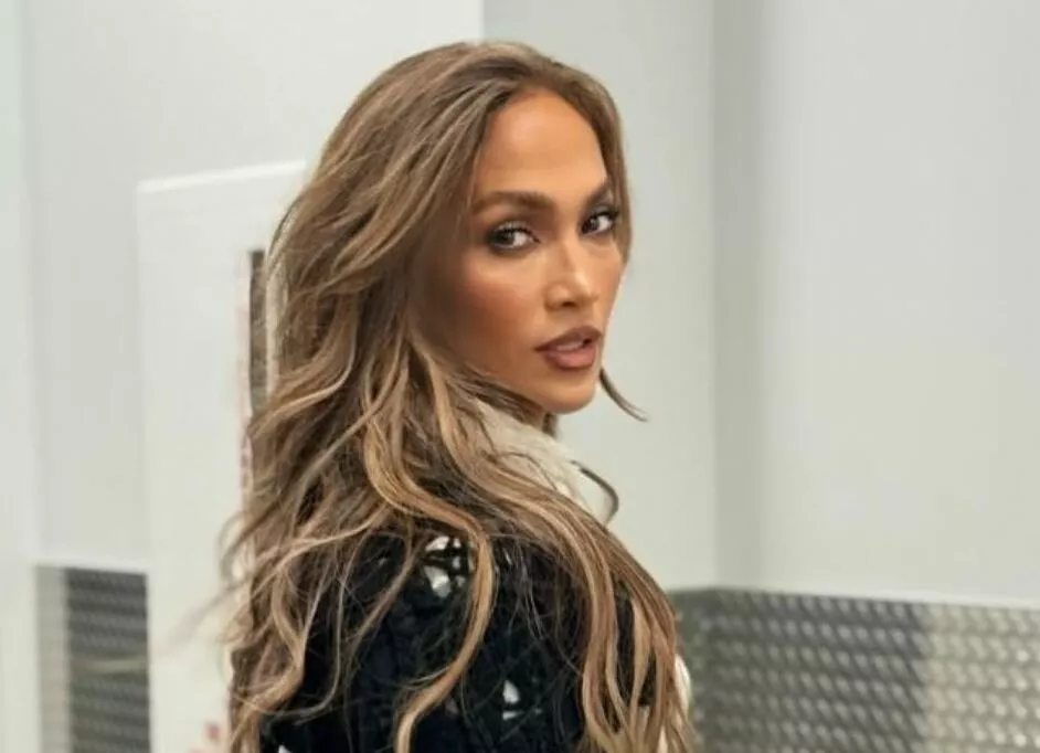 Как выглядят сестры Дженнифер Лопес — редкое фото в соцсетях звезды