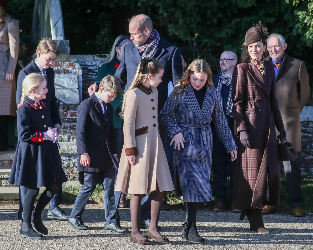 Уильям и Кейт с детьми