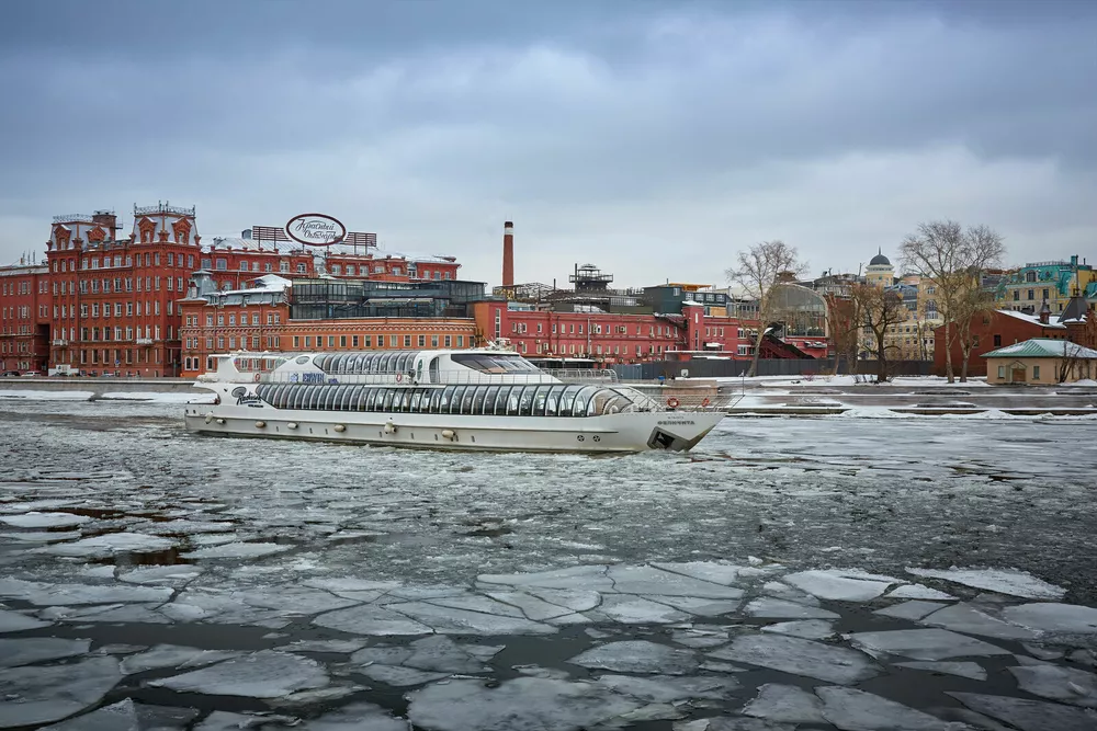 Яхта-ледокол “Erwin.Река”