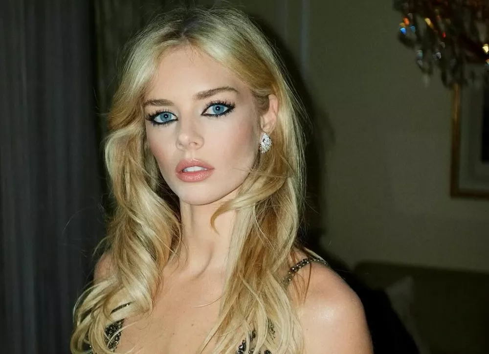 Самара Уивинг беременна первенцем 