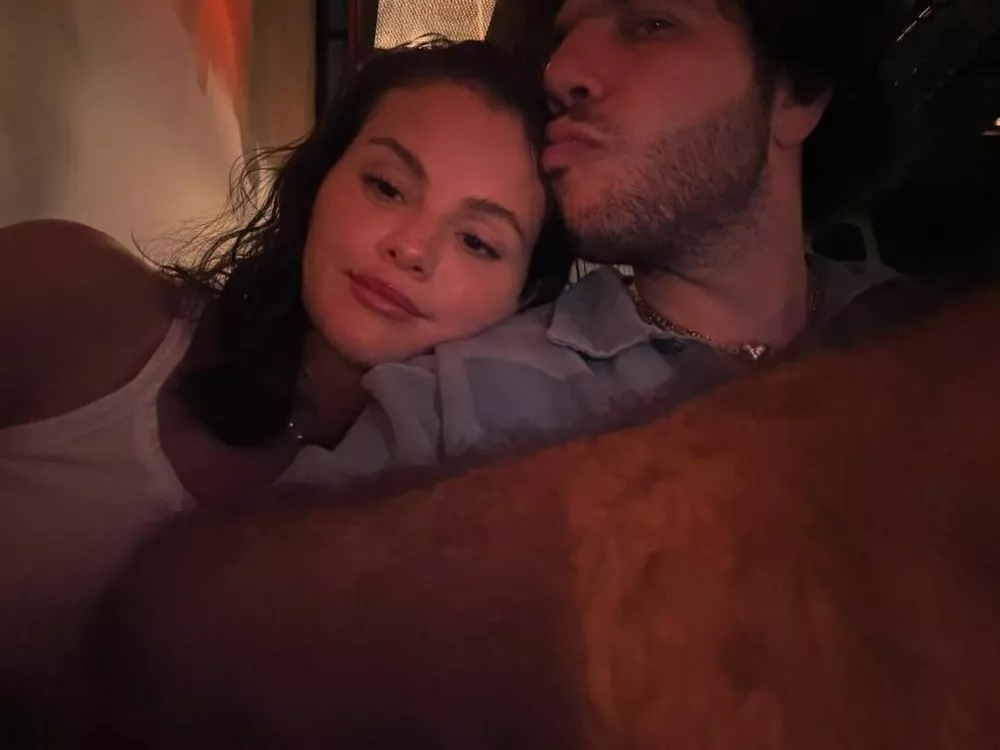 Селена и Бенни