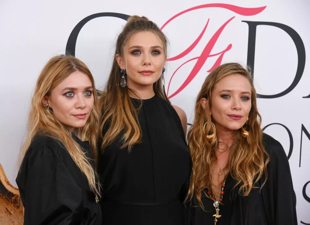 Сестры Олсен: что на самом деле происходило в детстве звездных близняшек