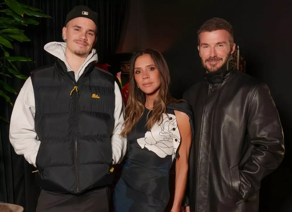 Виктория Бекхэм устроила вечеринку своего бренда и пригласила семью