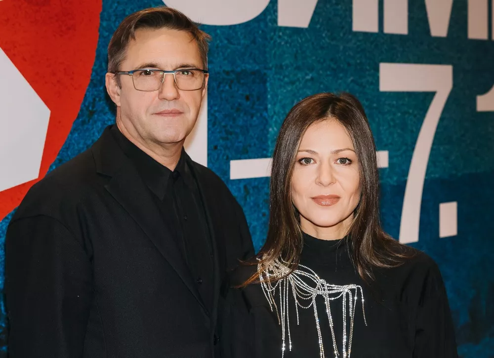 Владимир Вдовиченков и Елена Лядова, Елизавета Боярская, Анна Михалкова и другие на открытии кинофестиваля Зимний