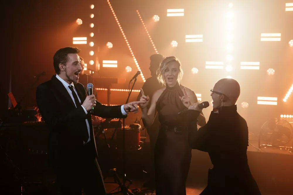 Дима Билан, Полина Гагарина, Тося Чайкина